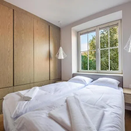 Stare Weglarska Apartment *